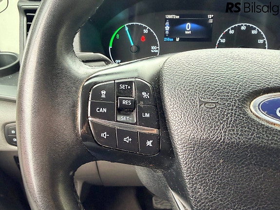 Ford E-Transit 350 L4 Van 28 of 30