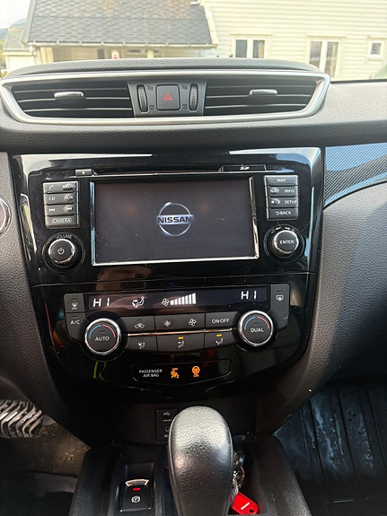 Nissan X-Trail 27 of 30
