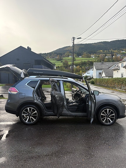 Nissan X-Trail 10 of 30