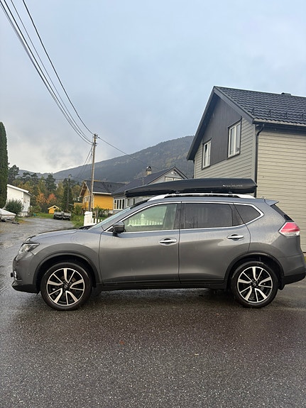 Nissan X-Trail 3 of 30