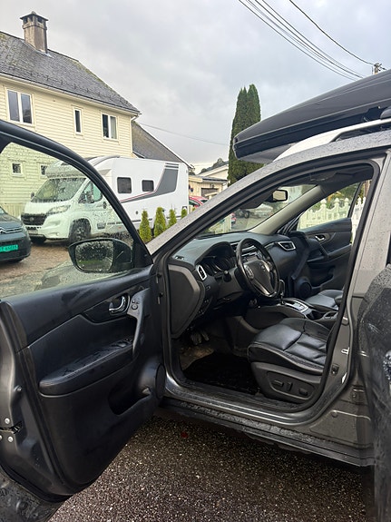 Nissan X-Trail 18 of 30