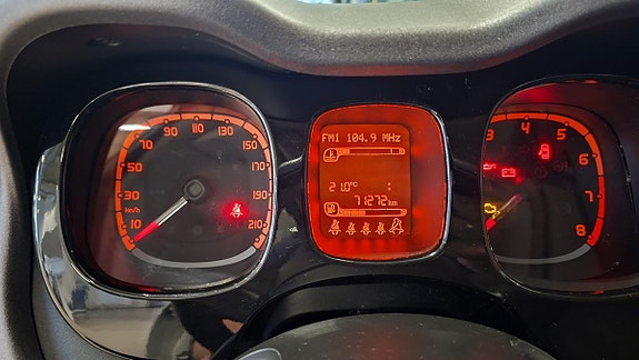 Fiat Panda 12 of 18