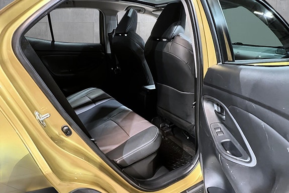 Toyota Yaris Cross 16 of 30