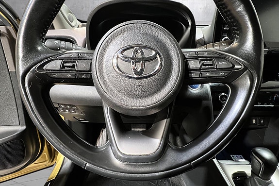 Toyota Yaris Cross 11 of 30