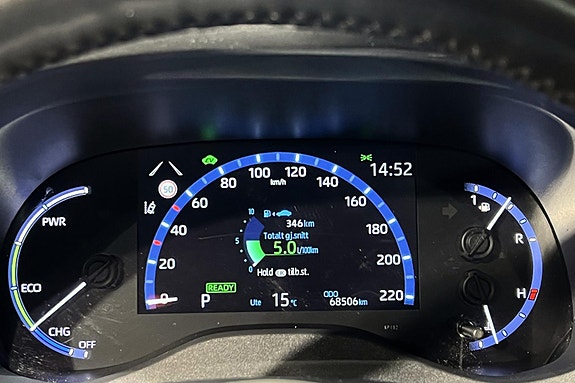 Toyota Yaris Cross 12 of 30