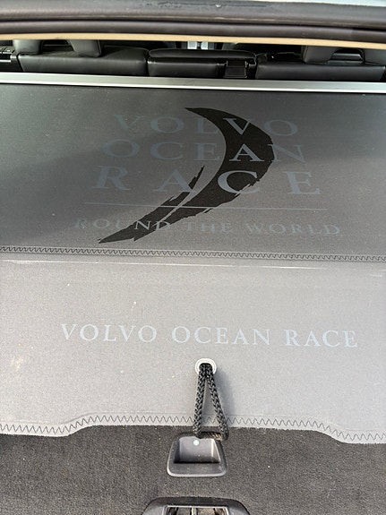 Volvo V70 9 of 14