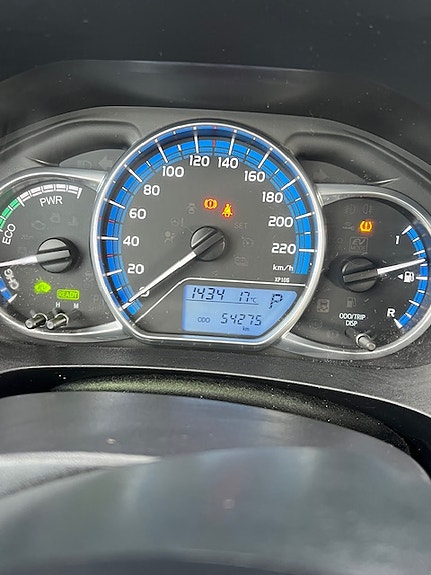 Toyota Yaris 6 of 18