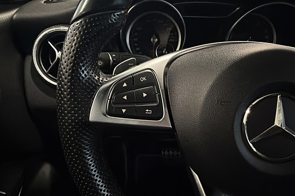 Mercedes-Benz CLA180 17 of 26