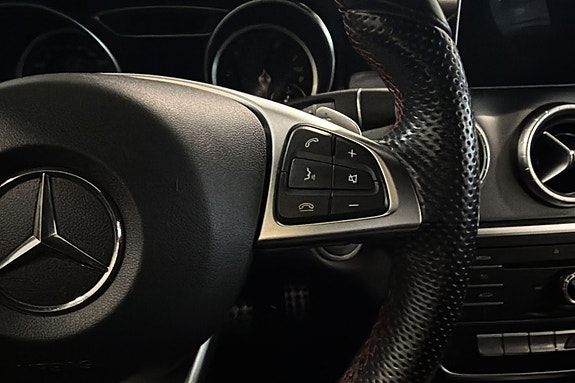 Mercedes-Benz CLA180 18 of 26