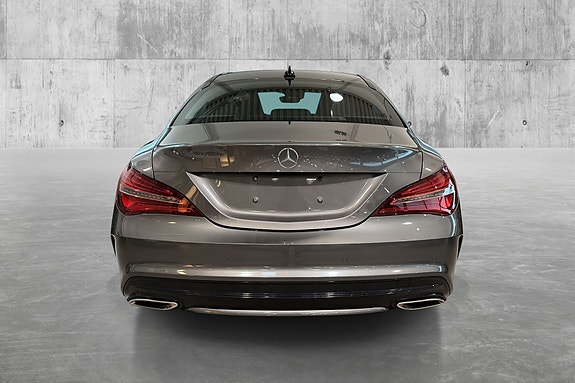 Mercedes-Benz CLA180 6 of 26