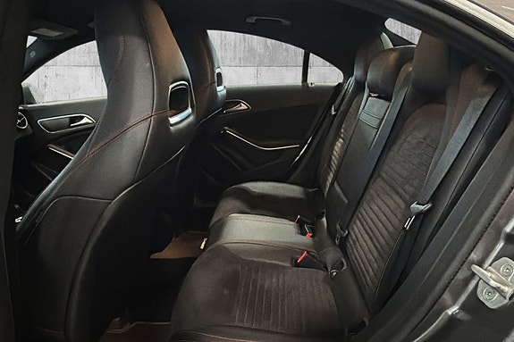 Mercedes-Benz CLA180 26 of 26