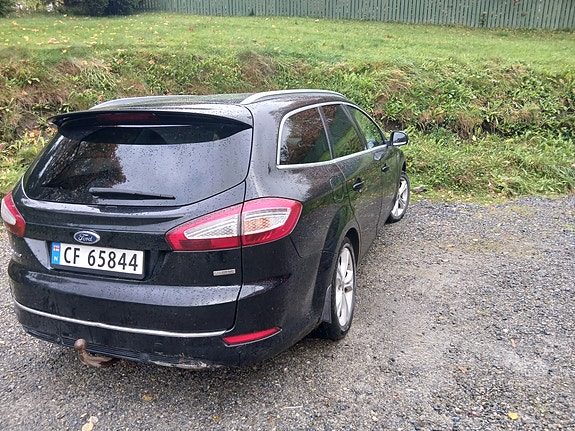 Ford Mondeo 3 of 14