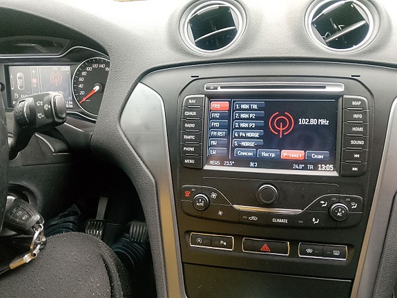 Ford Mondeo 14 of 14