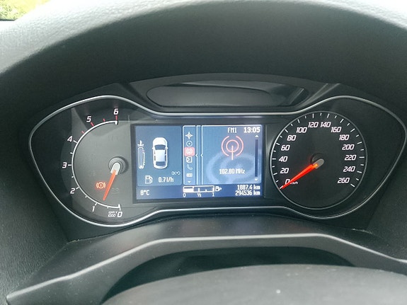 Ford Mondeo 13 of 14