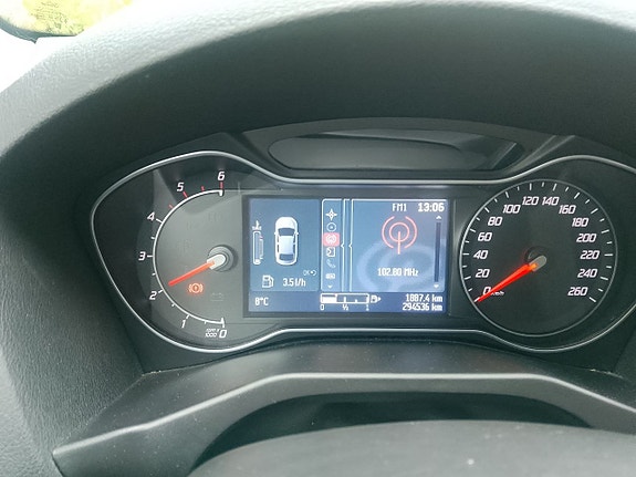 Ford Mondeo 11 of 14