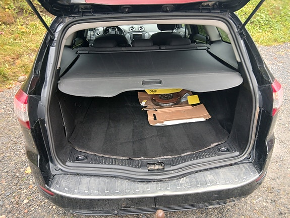 Ford Mondeo 10 of 14