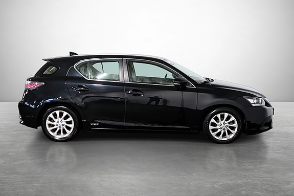 Lexus CT200h 5 of 23