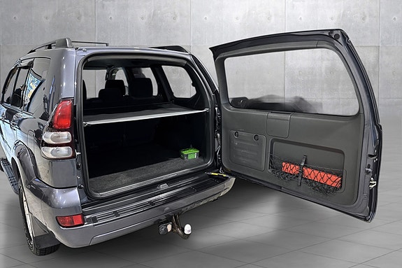 Toyota Land Cruiser 20 of 20