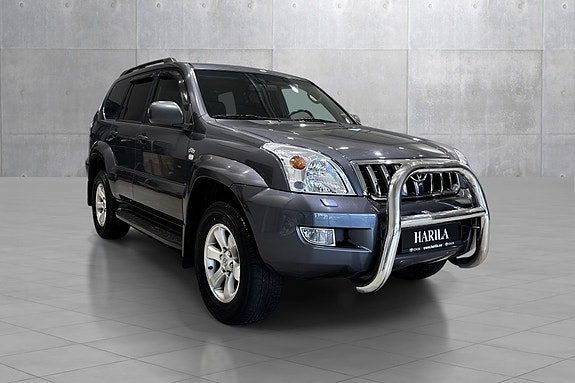 Toyota Land Cruiser 7 of 20