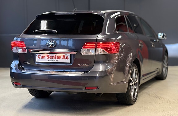 Toyota Avensis 7 of 30