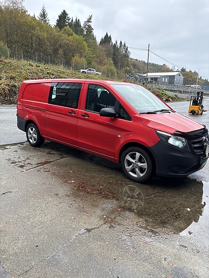 Mercedes-Benz Vito 114 2 of 15