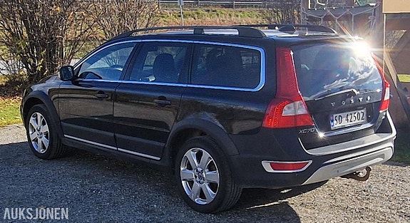 Volvo XC70 5 of 16