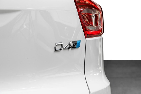 Volvo XC40 9 of 28