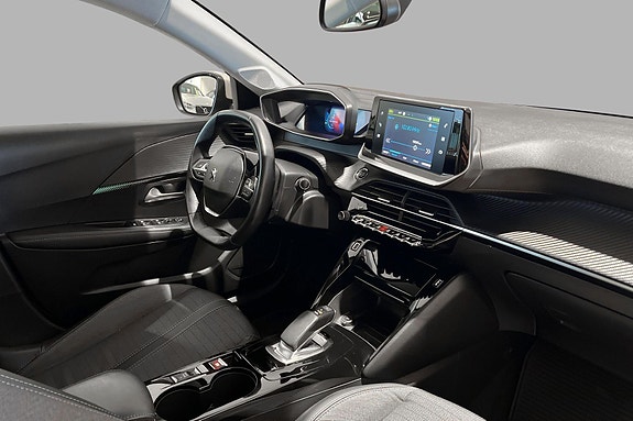 Peugeot e-208 15 of 15