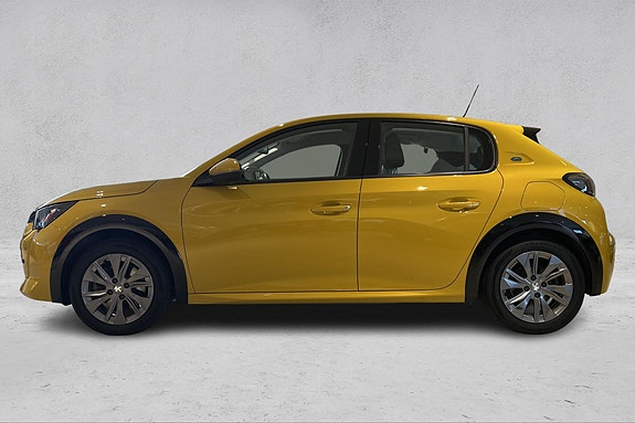 Peugeot e-208 2 of 15