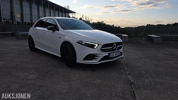 Mercedes-Benz A-Klasse 3 of 30