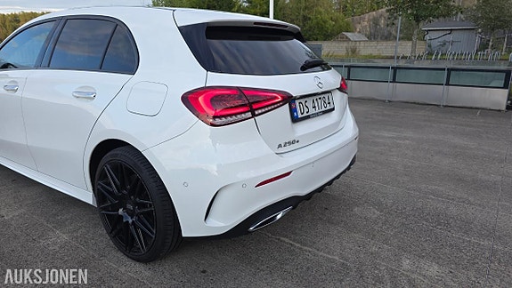Mercedes-Benz A-Klasse 13 of 30