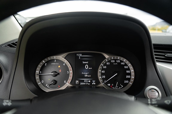Nissan Navara 21 of 30