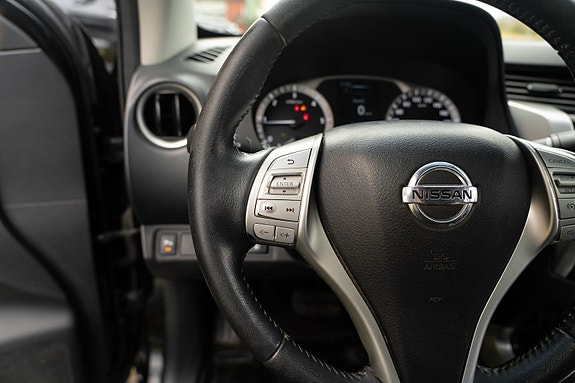 Nissan Navara 19 of 30