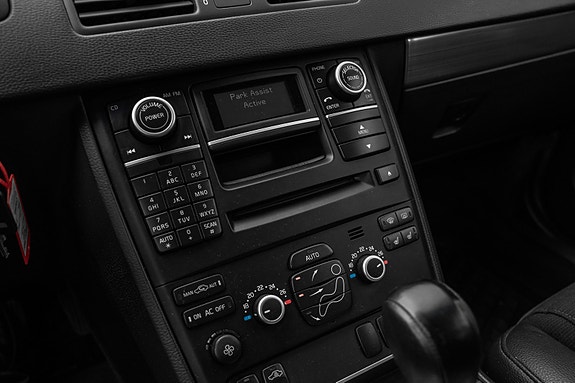 Volvo XC90 15 of 30