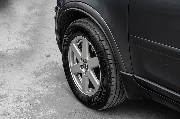 Volvo XC90 7 of 30