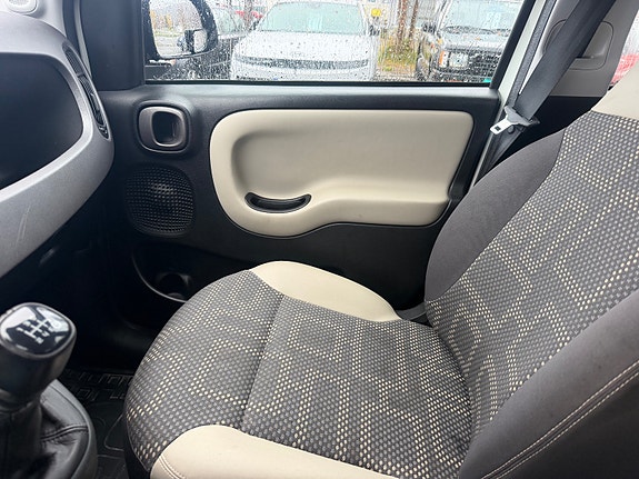 Fiat Panda 13 of 16