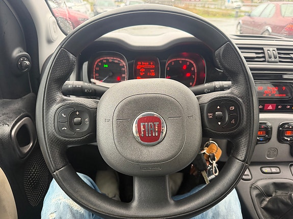 Fiat Panda 11 of 16