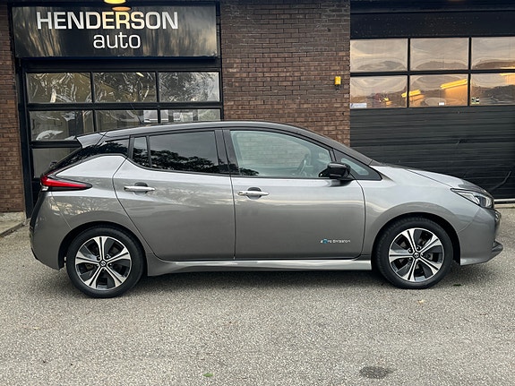 Nissan Leaf 8 of 29