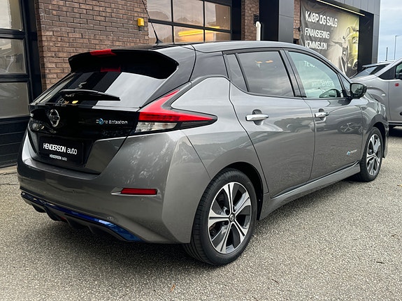 Nissan Leaf 7 of 29
