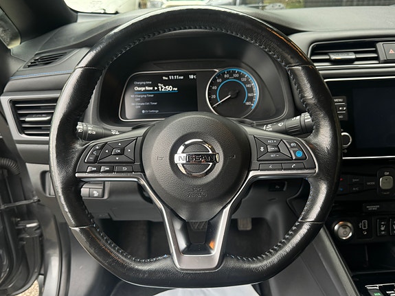 Nissan Leaf 15 of 29