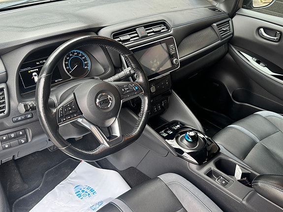 Nissan Leaf 14 of 29