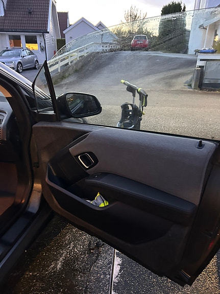 BMW i3 14 of 25