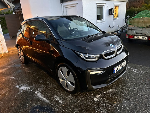 BMW i3 9 of 25