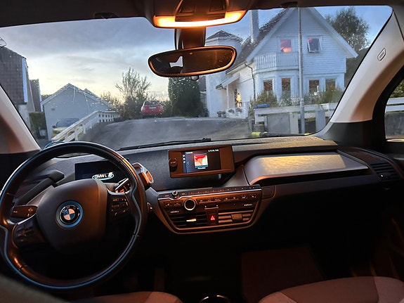 BMW i3 11 of 25