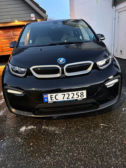 BMW i3 2 of 25