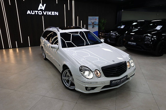 Mercedes-Benz E500 10 of 30