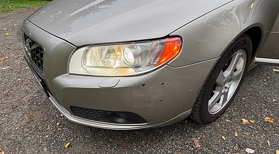 Volvo V70 21 of 25