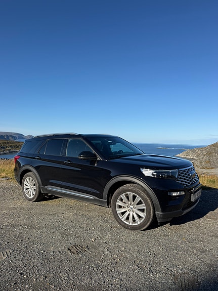 Ford Explorer 2 of 29