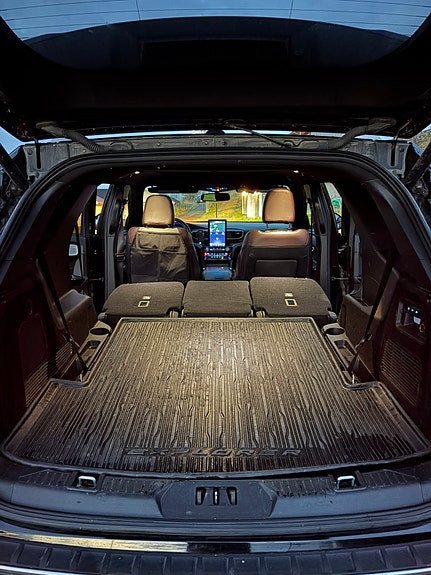 Ford Explorer 17 of 29