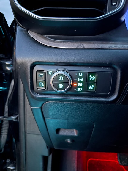 Ford Explorer 23 of 29